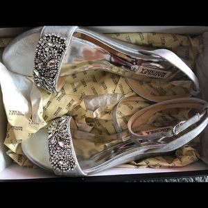 Badgley Mischka low bridal wedge NIB, never worn
